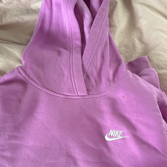 Nike Lavender Hoodie with White Logo - Picture 4 of 4